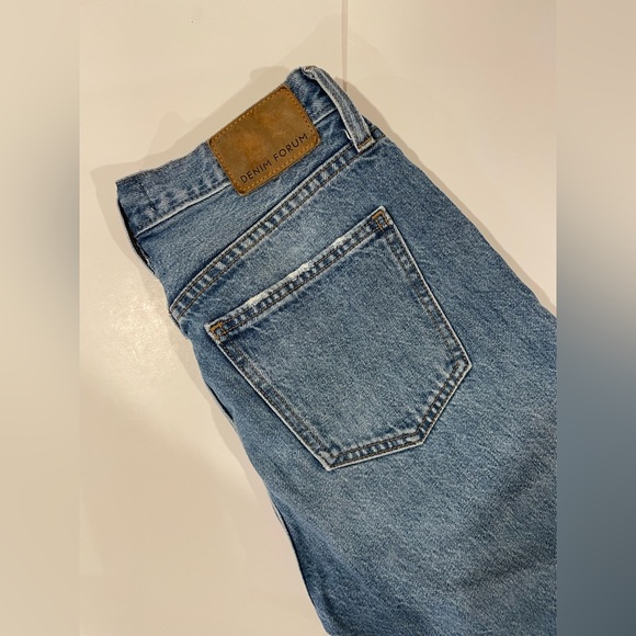 ๐ ARITZIA DENIM FORUM STRAIGHT JEANS - Picture 2 of 13